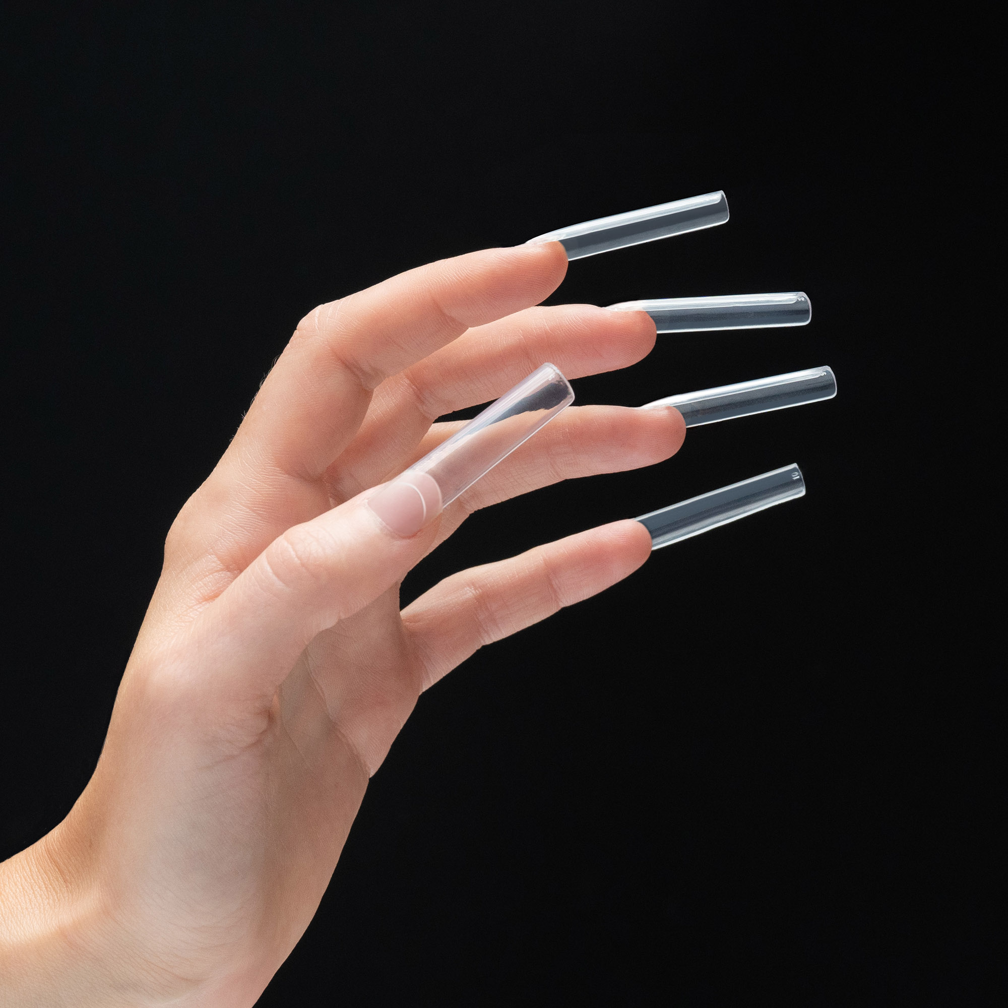 MANI KING Tipsy tunelowe do przedłużania paznokci – Clear (240 sztuk) MANI KING Tipsy tunelowe do przedłużania paznokci – Clear (240 sztuk)